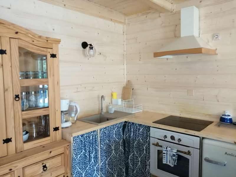 Swiety Spokoj Laka I Woda Pozezdrze Exteriér fotografie