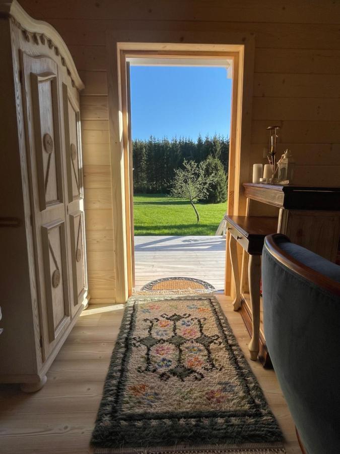 Swiety Spokoj Laka I Woda Pozezdrze Exteriér fotografie